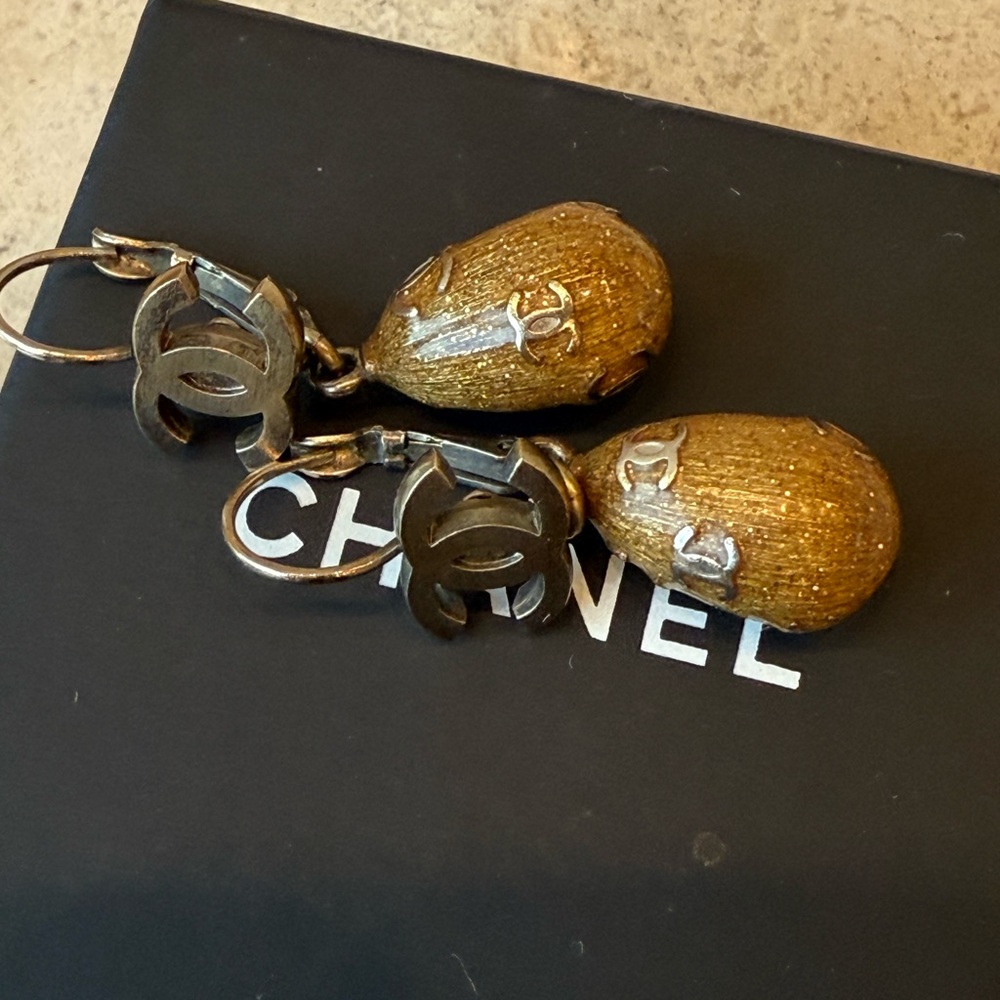 Chanel Gold Drop Earrings